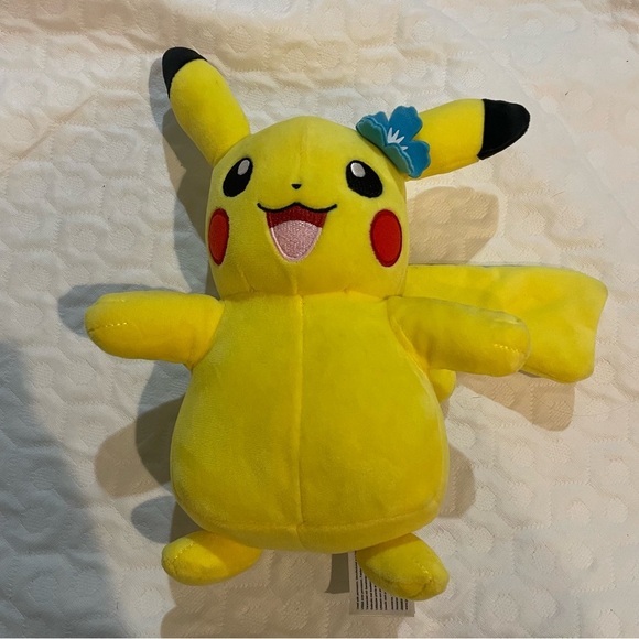Pokemon 8” Pikachu Blue Flower Aloha Plush Licensed Authentic Hawaii - Picture 1 of 7